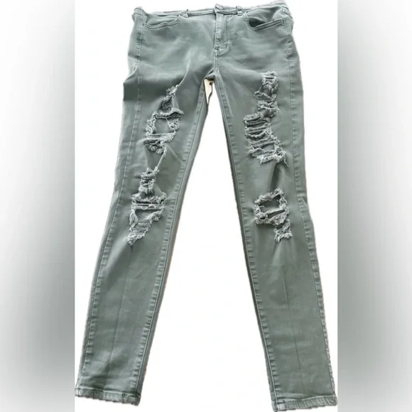 American Eagle  Super stretch Jeggings Sz 8
Trendy Streetwear Grunge Cool Vibes - Picture 2 of 12